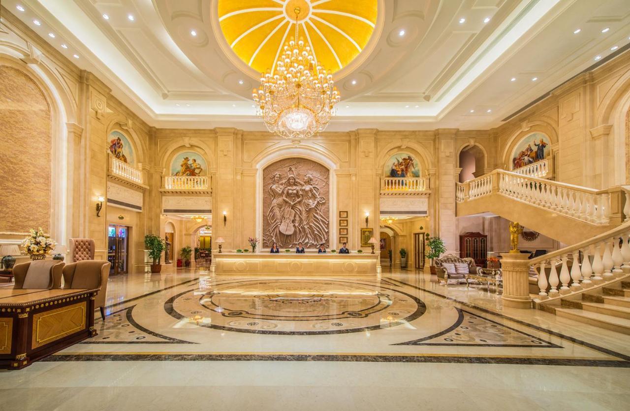 Vienna Hotel  Huizhou  Buitenkant foto