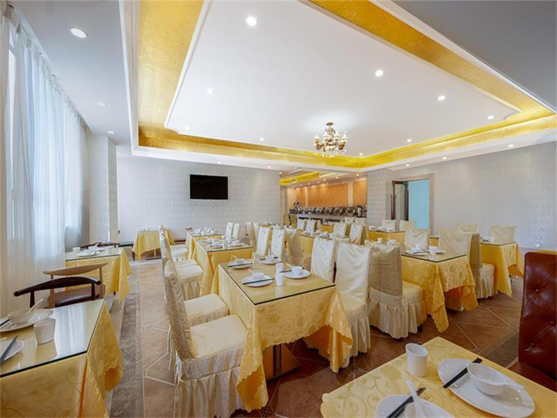Vienna Hotel  Huizhou  Buitenkant foto